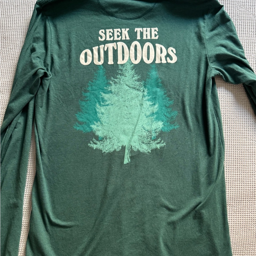 Tentree Green 'Seek the Outdoors' Long Sleeve Shirt